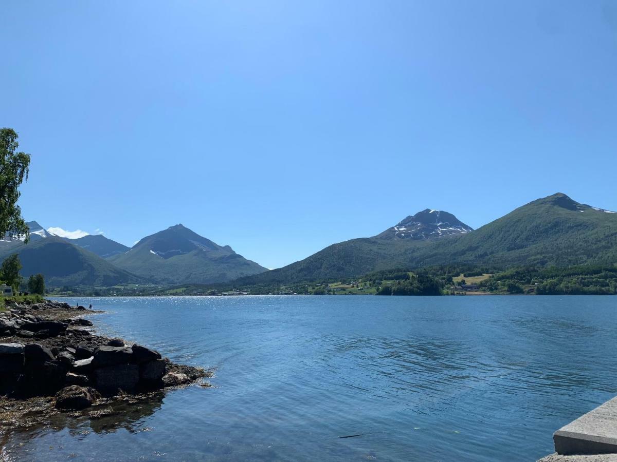 Fagervik Camping Tresfjord 外观 照片